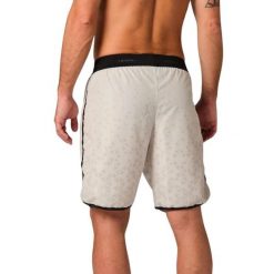 Szorty Star Beach Wear Meteorite. Białe krótkie spodenki sportowe męskie STAR, m, bez wzorów, do siatkówki. Za 323.00 zł.