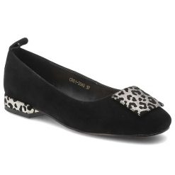 Czółenka damskie S.Barski, cholewka ze skóry naturalnej zamszowej wsuwany fason zabudowany przód, czarne, CR61-3040. Czarne czółenka damskie S.BARSKI, bez wzorów, ze skóry, biznesowe, bez obcasa, na obcasie, bez zapięcia. Za 289.00 zł.