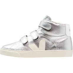 Veja ESPLAR MID SMALL VELCRO Tenisówki i Trampki wysokie silver pierre. Buty sportowe dziewczęce marki Veja. Za 459.00 zł.