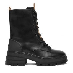 Trzewiki Nine West. Czarne botki damskie Nine West, bez obcasa, na płaskiej podeszwie, bez zapięcia. Za 289.99 zł.
