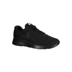 Buty damskie do szybkiego marszu Tanjun w kolorze czarnym. Obuwie sportowe damskie marki Nike. W wyprzedaży za 179.99 zł.