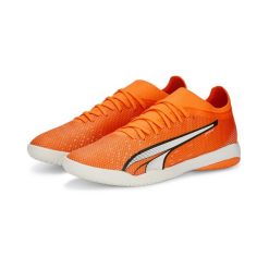 Buty piłkarskie męskie Puma Ultra Match IT. Białe buty sportowe męskie Puma, z materiału, bez zapięcia, do piłki nożnej. Za 189.99 zł.