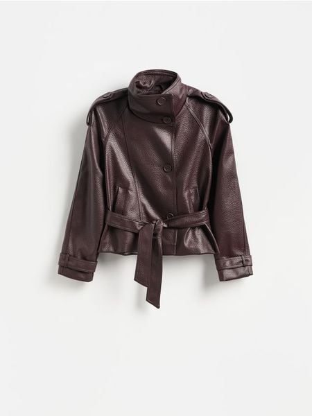 Kurtka z wiązaniem - burgundowy. Czerwone kurtki damskie Reserved, l, bez wzorów, ze skóry, bez kaptura. Za 279.99 zł.