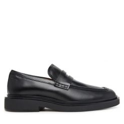 Półbuty Calvin Klein. Czarne eleganckie półbuty Calvin Klein, wizytowe, bez zapięcia. Za 649.99 zł.