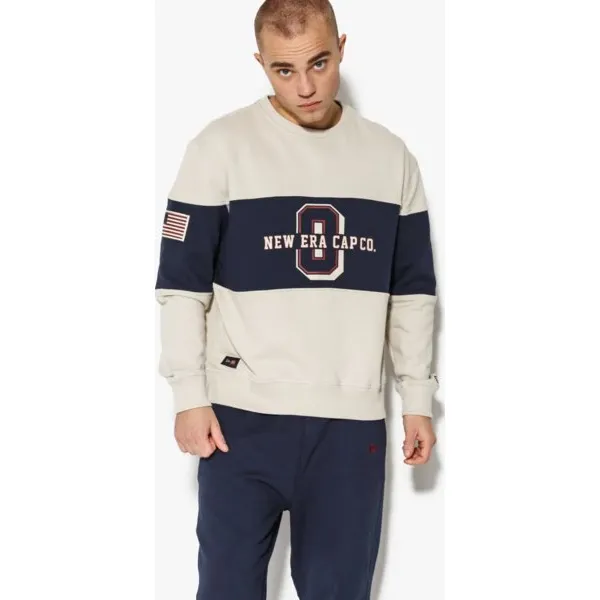 New Era Bluza World Hood Crew New Era Stone/night Shift Navy , beżowy, rozmiar XL. Brązowe bluzy męskie New Era, m, z aplikacjami, z bawełny, bez kaptura. W wyprzedaży za 149.99 zł.