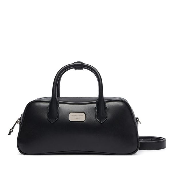 Torebka Emporio Armani. Czarne torebki do ręki damskie Emporio Armani, bez wzorów, klasyczne, bez dodatków. Za 1,690.99 zł.