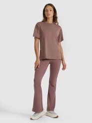 4F Legginsy z rozszerzanymi nogawkami damskie - brązowe XS. Brązowe legginsy damskie 4f, xs, bez wzorów, z dzianiny. W wyprzedaży za 79.99 zł.