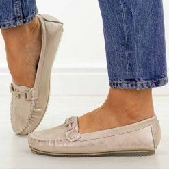 Złote skórzane mokasyny damskie S.Barski 7034. Żółte mokasyny damskie S.BARSKI, z jeansu, casualowe. Za 219.00 zł.