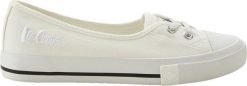 Lee Cooper Buty damskie Lee Cooper białe LCW-26-31-4356LA 39. Białe obuwie sportowe damskie Lee Cooper, bez wzorów. Za 107.98 zł.