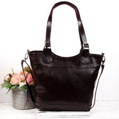 Torebka skórzana elegancka DAN-A T195A czekolada. Torebki do ręki damskie DAN-A, bez wzorów, ze skóry, biznesowe, bez dodatków. Za 399.99 zł.