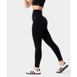 Legginsy bezszwowe damskie Simply Seamless Carpatree. Czarne legginsy damskie Carpatree, xs, bez wzorów, na fitness i siłownię. Za 129.99 zł.
