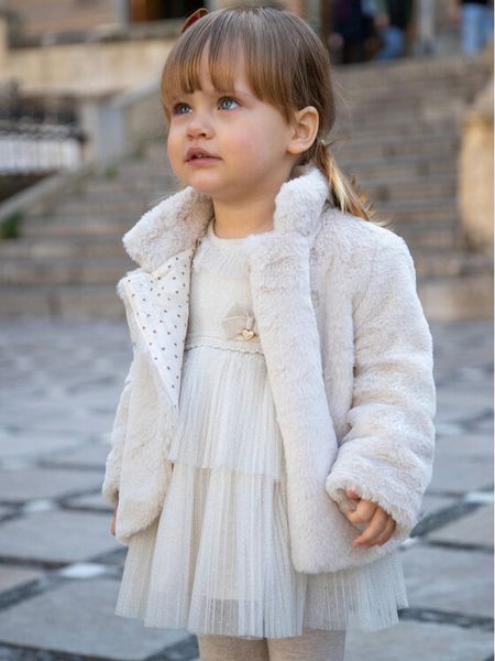 Mayoral Sukienka elegancka 2.979 Écru Regular Fit. Sukienki dla dziewczynek Mayoral, bez wzorów, z syntetyku, eleganckie, bez ramiączek. Za 139.99 zł.