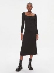 HUGO Sukienka codzienna Navenda 50508645 Czarny Regular Fit. Czarne sukienki damskie Hugo, na co dzień, xs, bez wzorów, z syntetyku, bez kołnierzyka, bez ramiączek, proste. Za 719.99 zł.