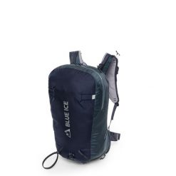 Plecak siturowy Blue Ice Taka Pack 30l - india ink. Niebieskie plecaki damskie BLUE ICE, bez wzorów. Za 466.99 zł.