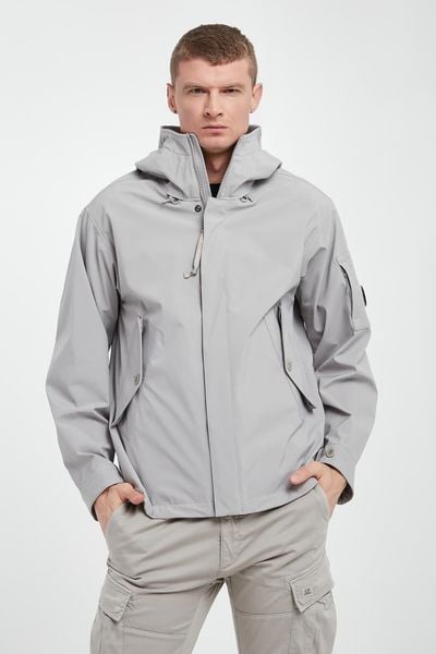 Kurtka wiatrówka męska C.P. COMPANY. Kurtki męskie C.P. Company, l, bez wzorów, bez kaptura. Za 1,859.00 zł.