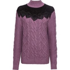 Sweter z golfem w warkocze, z koronką bonprix ciemny bez - czarny. Swetry damskie marki bonprix. Za 59.99 zł.