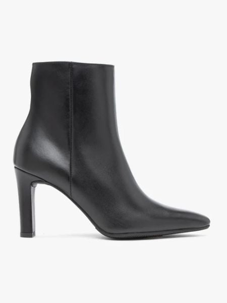 Czarne skórzane botki na szpilce. Czarne botki damskie Brawo sp. z o.o., ze skóry, eleganckie, za kostkę, bez obcasa, na obcasie, bez zapięcia. Za 499.99 zł.