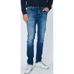 Tommy Jeans - Jeansy. Jeansy męskie marki Tommy Jeans. W wyprzedaży za 319.90 zł.