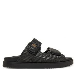 Klapki Tommy Hilfiger. Czarne klapki damskie Tommy Hilfiger, bez wzorów, bez obcasa. Za 329.99 zł.