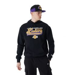 Bluza męska New Era NBA Graphic OS Hoody Los Angeles Lakers. Czarne bluzy męskie New Era, m, bez wzorów, bez kaptura. Za 239.99 zł.