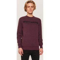 Bluza z napisem - Fioletowy. Bluzy męskie House. W wyprzedaży za 29.99 zł.