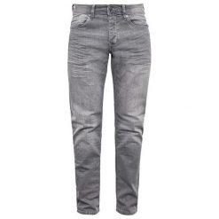 Q/S Designed By Długość Dżinsy 32 44.899.71.3455 . 93Z6 Grey Denim (Rozmiar 30). Spodnie materiałowe męskie Q/S Designed By. W wyprzedaży za 170.00 zł.
