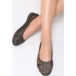 Czarne Baleriny Take A Chance. Czarne baleriny damskie Born2be, z materiału. Za 79.99 zł.