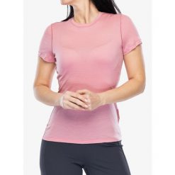 Koszulka merino damska Smartwool Merino Short Sleeve Tee Boxe. Czerwone koszulki sportowe damskie Smartwool, bez wzorów, bez kołnierzyka, bez ramiączek. Za 287.99 zł.