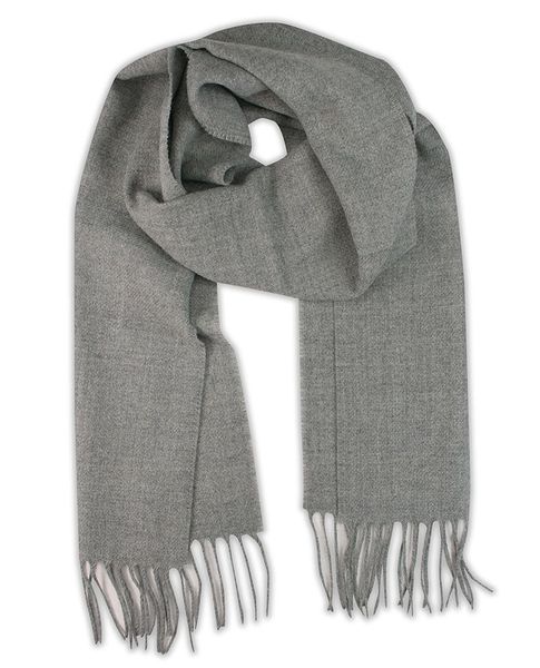 Szalik Jasny Szary, Jednokolorowy Ciepły, z Frędzlami -V.FRAAS- Jesienno-Zimowy, Męski. Szare szaliki męskie V. Fraas, na zimę, bez wzorów, z materiału. Za 45.00 zł.