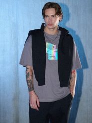4F Чоловічий loose T-shirt з принтом - сіра L. T-shirty męskie 4f, l, bez wzorów, bez kołnierzyka. W wyprzedaży za 459.90 zł.