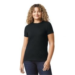 Koszulka Damska Softstyle CVC. Czarne koszulki sportowe damskie Gildan, l, bez wzorów, sportowe, bez kołnierzyka. Za 34.99 zł.