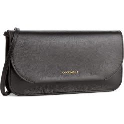 Torebka COCCINELLE - BQ0 Melanie E1 BQ0 19 01 01 Noir 001. Listonoszki damskie marki Coccinelle. W wyprzedaży za 589.00 zł.