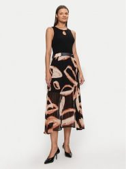 DKNY Sukienka codzienna P4EUBP76 Czarny Regular Fit. Czarne sukienki damskie DKNY, na co dzień, l, bez wzorów, z syntetyku, bez kołnierzyka, bez ramiączek, proste. Za 359.99 zł.