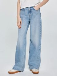 Jeansy dziewczęce z szeroką nogawką niebieskie Natalie 165. Niebieskie jeansy dla dziewczynek Big Star, z bawełny, eleganckie, z podwyższonym stanem. Za 179.99 zł.