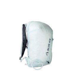 Plecak skiturowy Blue Ice Taka UL 20L Pack - glacier. Zielone plecaki damskie BLUE ICE, bez wzorów. Za 449.99 zł.