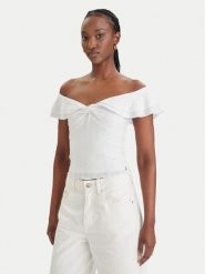 Guess Bluzka W6GP23 K3106 Biały Regular Fit. Białe bluzki damskie Guess, s, z aplikacjami, z syntetyku, bez kołnierzyka, bez ramiączek. Za 329.99 zł.