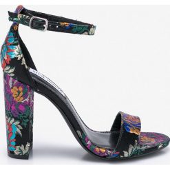 Steve Madden - Sandały. Sandały damskie marki Steve Madden. W wyprzedaży za 299.90 zł.