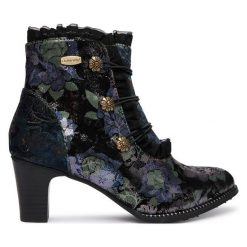 Botki Laura Vita. Botki damskie Laura Vita, bez obcasa, na słupku, bez zapięcia. Za 599.99 zł.