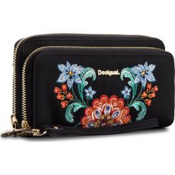 Duży Portfel Damski DESIGUAL - 18WAYP50 2000. Czarne portfele damskie Desigual, ze skóry ekologicznej. W wyprzedaży za 189.00 zł.