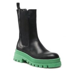 Sztyblety Badura. Czarne botki damskie Badura, bez obcasa, na słupku, bez zapięcia. Za 399.99 zł.
