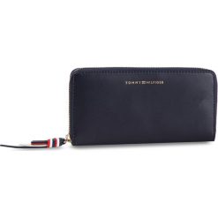 Duży Portfel Damski TOMMY HILFIGER - Classic Leather Large Za AW0AW06503 413. Portfele damskie marki Tommy Hilfiger. Za 449.00 zł.
