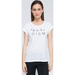 T-shirt damski TSD255 - biały. T-shirty damskie marki 4f. W wyprzedaży za 29.99 zł.
