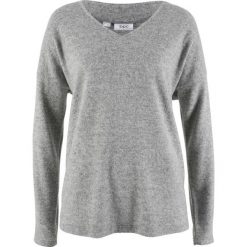 Sweter z polaru z dekoltem w serek bonprix jasnoszary melanż. Swetry damskie marki bonprix. Za 49.99 zł.
