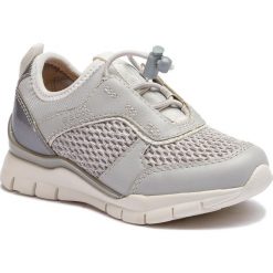 Sneakersy GEOX - J Sukie G. A J723GA 01454 C1010 Lt Grey. Półbuty dziewczęce marki Geox. W wyprzedaży za 159.00 zł.
