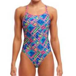 Strój kąpielowy jednoczęściowy FUNKITA Coco Canel - Diamond Back. Kostiumy jednoczęściowe damskie FUNKITA, s, bez wzorów, sportowe, do pływania. Za 199.00 zł.