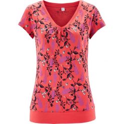 Shirt bawełniany z krótkim rękawem bonprix koralowy z nadrukiem. Bluzki damskie bonprix. Za 34.99 zł.