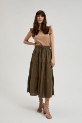 Spódnica midi z gumą w talii oliwkowa. Zielone spódnice damskie MOODO, xl, bez wzorów, z bawełny, midi. W wyprzedaży za 59.99 zł.