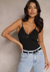 Czarny Top z Bawełny na Regulowanych Ramiączkach Larithra. Czarne bluzki damskie Renee, l, z aplikacjami, z bawełny, eleganckie, bez kołnierzyka, bez ramiączek. Za 19.99 zł.