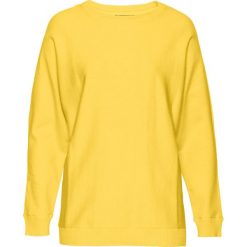 Sweter z rękawami typu nietoperz bonprix żółty. Swetry damskie bonprix. Za 34.99 zł.