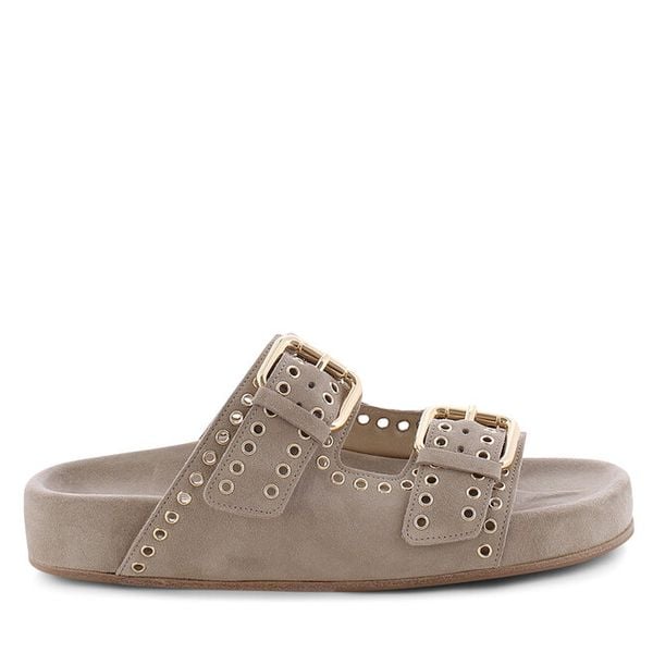 Klapki Kennel & Schmenger. Brązowe klapki damskie Kennel + Schmenger, bez wzorów, bez obcasa. Za 849.99 zł.